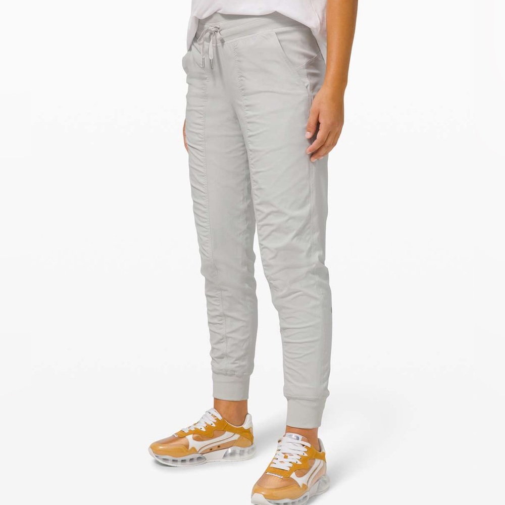 Lululemon Dance Studio Jogger *lined